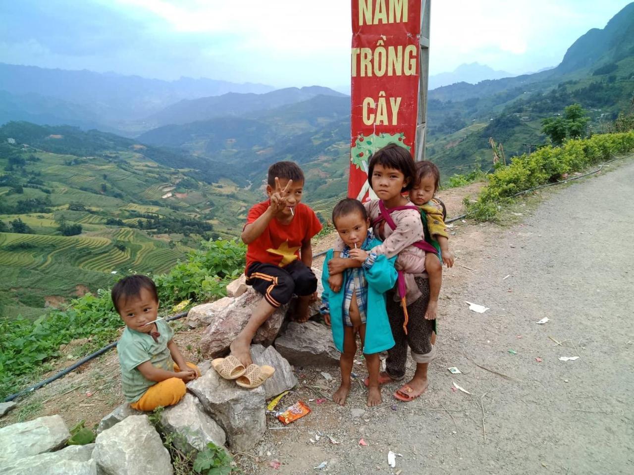 10Am Hostel Ha Giang Buitenkant foto